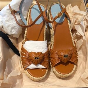 Valentino Garavani Tan Leather Heart-Detail Espadrille Sandals